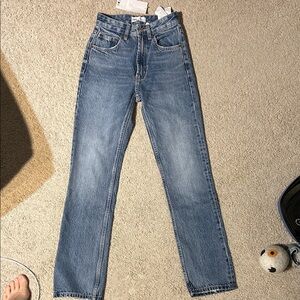 Zara High-Rise Blue Jeans